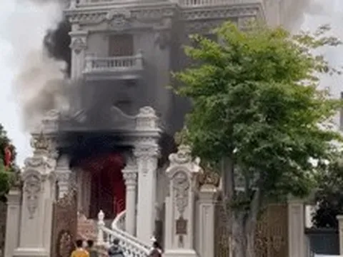 Vụ cháy lâu đài trăm tỷ ở Quảng Ninh: Một phụ nữ tử vong