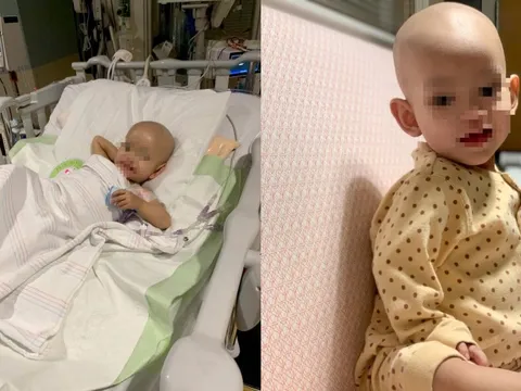 Cứu sống bé gái 12 tháng tuổi bị ung thư thận hiếm gặp