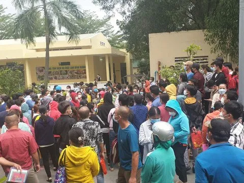 Bảo hiểm thất nghiệp, bảo hiểm xã hội: Nhiều công nhân muốn nhận một lần