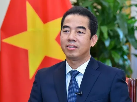 Bắt Thứ trưởng Bộ Ngoại giao vì tội nhận hối lộ