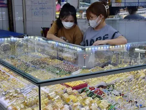 Giá vàng hôm nay 14-4: Tăng vọt do lạm phát tiếp tục nóng lên