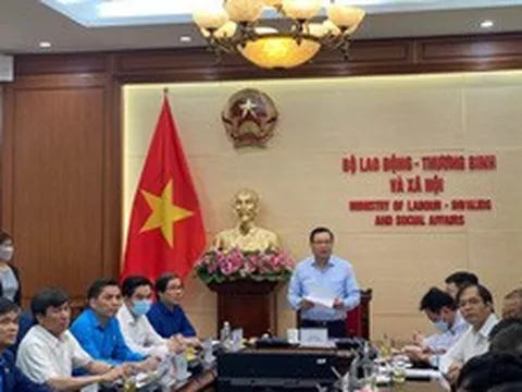 Chốt đề xuất trình Chính phủ tăng lương tối thiểu vùng 6%