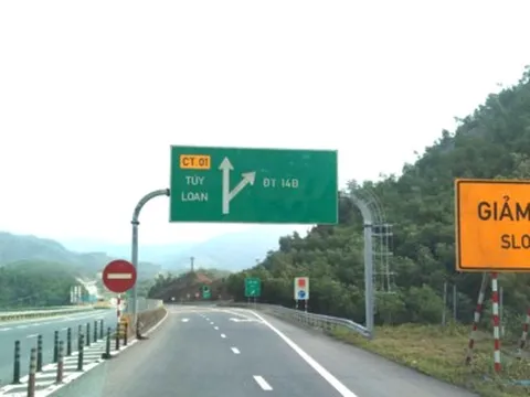 Tuyến đường 11.000 tỷ không trạm thu phí nối Đà Nẵng và Huế thông xe