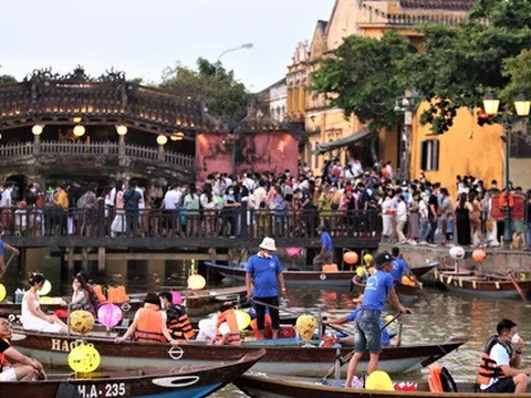 Du khách tố bị lừa khi đi thuyền ở Hội An: Chính quyền địa phương nói gì?