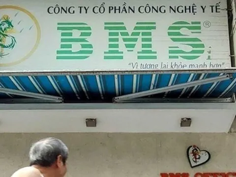 Ai chịu trách nhiệm trong vụ "thổi giá" robot phẫu thuật ở Bệnh viện Thanh Nhàn?