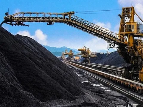 Việt Nam tăng cường nhập khẩu than từ Nam Phi