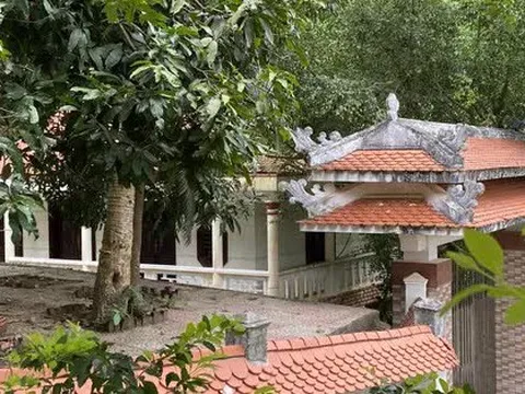 Biệt thự của đại gia vàng trên núi Hải Vân vẫn chưa tháo dỡ xong