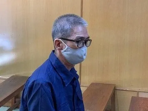 Người đàn ông 62 tuổi lĩnh án tù chung thân vì tạt axit người tình