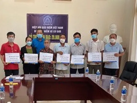 Hỗ trợ nhân đạo cho gia đình 7 nạn nhân tử vong do tai nạn giao thông tại Bình Thuận