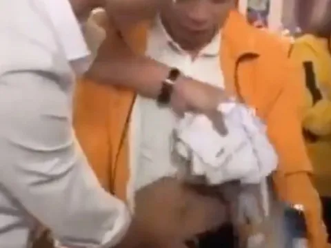 Tạm giữ đối tượng đi ăn cưới trộm luôn cả tệp phong bì tiền mừng