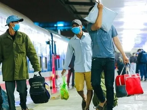 Đường sắt "cháy vé" dịp lễ 30/4 - 1/5