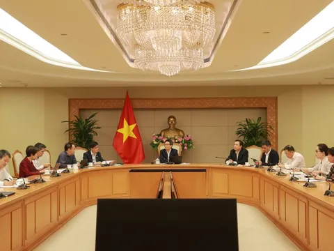 Phục hồi, phát triển bền vững thị trường lao động