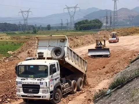 Sớm hoàn tất GPMB, xử lý vướng mắc trong thực hiện cao tốc Bắc-Nam