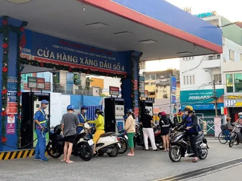 Nóng: Từ 15h chiều nay, xăng bật tăng trở lại sau 3 lần giảm giá
