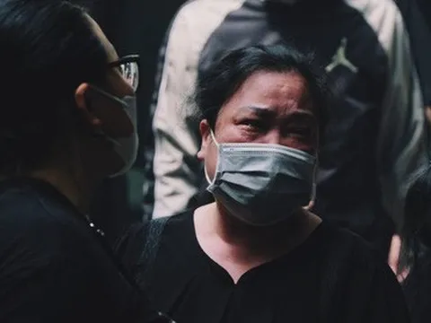 Xót xa đám tang 5 nạn nhân tử vong trong vụ cháy ở Kim Liên