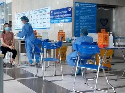 Khánh Hòa: Tháng 4/2022, hoàn thành tiêm mũi 2 cho người từ 12 đến dưới 18 tuổi