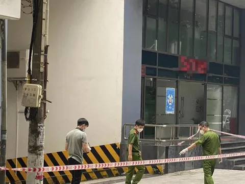 Hà Nội: 1 nam và 1 nữ rơi từ tầng cao chung cư cao cấp xuống đất tử vong