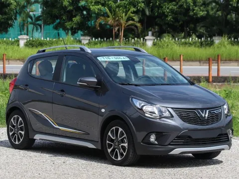 VinFast Fadil tiếp tục giảm giá dịp nghỉ lễ 30/4, thấp nhất 342 triệu đồng