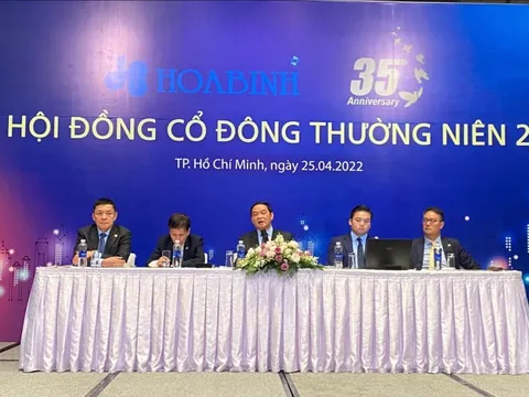 [Live] ĐHĐCĐ Xây dựng Hoà Bình (HBC): Đã có đối tác Nhật chào mua 5 triệu cổ phiếu với giá 32.500 đồng/cp, 4 tháng đầu năm trúng 9.300 tỷ giá trị thầu