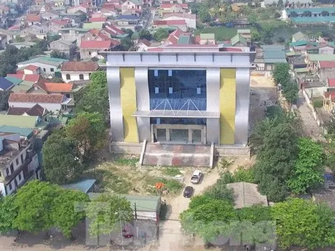 Công trình gần 70 tỷ đồng ở TP Vinh thi công 7 năm vẫn ngổn ngang