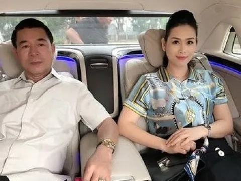 Vẻ đẹp giản dị của diễn viên vào vai vợ của ông trùm trong phim “Bão ngầm”