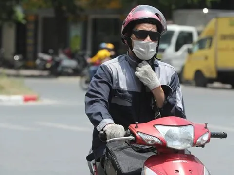 Hai ngày đỉnh điểm đợt nắng nóng đầu tiên