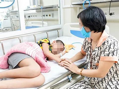 Bé 10 tuổi suýt mất mạng do mắc Covid-19: Bác sĩ BV Nhi TƯ cảnh báo dấu hiệu cần nhập viện