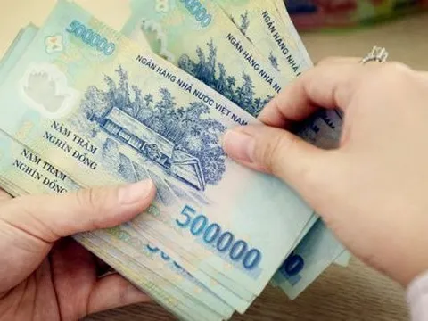 Người lao động thử việc dịp nghỉ lễ có được hưởng lương không?