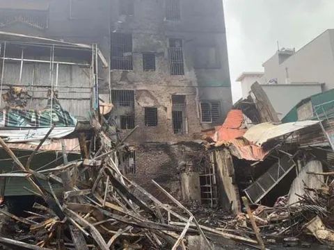 Hà Nội: Cháy 7 ngôi nhà ở Mỹ Đình