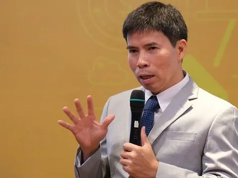 Ông Nguyễn Đức Tài kể lại chuyện lúc MWG lên sàn: "Tôi nói bỏ 1 tỷ duy nhất mua cổ phiếu MWG và quên đi, chắc chắn khi con em 18 tuổi nó sẽ có 100 tỷ để khởi nghiệp"