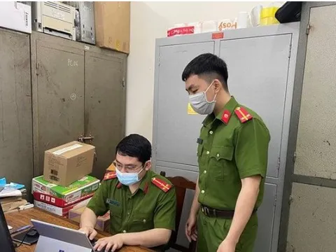 ‘Đút túi’ 4 tỷ từ mua bán hoá đơn, Giám đốc Tập đoàn Toàn Vĩ bị khởi tố