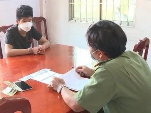 Lật tẩy thủ đoạn dùng tiền giả mua hàng hóa để nhận lại tiền thật