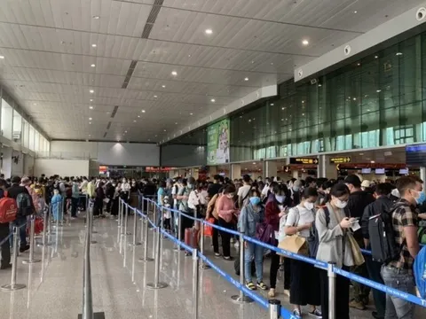 Hành khách cần lưu ý gì khi đến và đi tại Tân Sơn Nhất dịp lễ 30/4