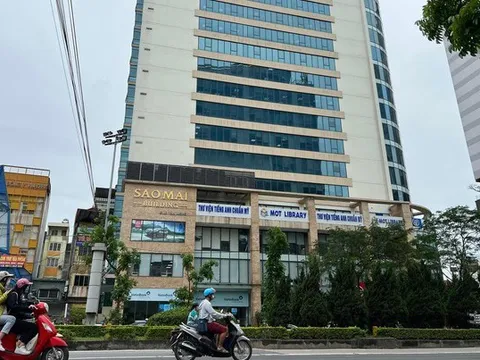 Vụ phạt 2 triệu vì không đeo khẩu trang ở Hà Nội: Phải xin lỗi, trả lại tiền