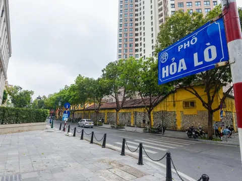 Kỷ lục Hà Nội: Phố nào chỉ có một số nhà? Phố nào có nhiều cổng làng nhất?