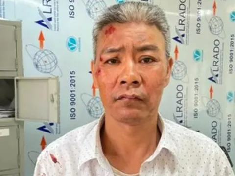 Khởi tố kẻ đâm tử vong hàng xóm vì bị nhắc nhở hát to trong đám cưới