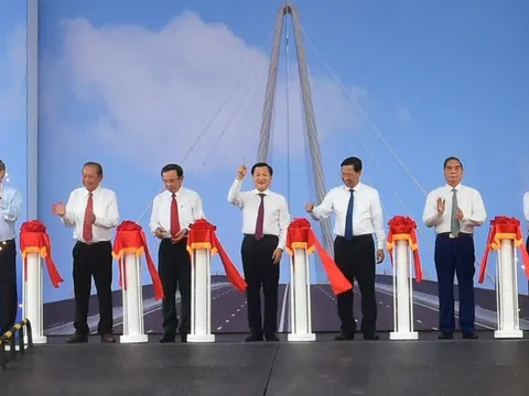 'Xuyên ngày đêm, lễ, tết; xuyên COVID-19' hoàn thành cầu Thủ Thiêm 2 – Biểu tượng kiến trúc mới trên sông Sài Gòn