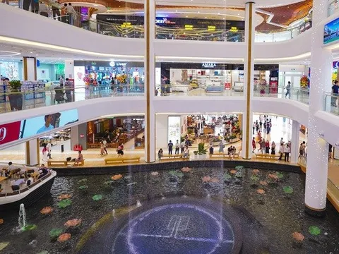 Ghé thăm Vincom Mega Mall đầu tiên theo mô hình Life-Design: Mua sắm bên thương cảng ven sông, tích hợp cả trường đua F1 mini, mỏi chân thì ghé Sen Tài Thu massage