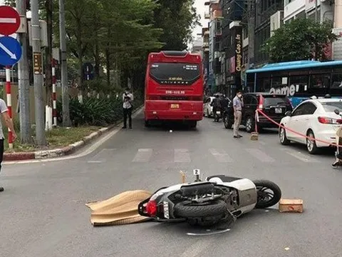 Thêm thông tin xót xa vụ người phụ nữ đi SH tử vong sau va chạm với xe khách ở Hà Nội