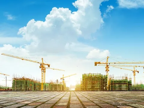 Hưng Thịnh Incons vào Top 10 nhà thầu xây dựng uy tín năm 2022