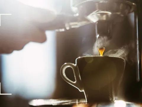 Uống bao nhiêu cà phê là nhiều? Triệu chứng cho thấy bạn đã tiêu thụ quá nhiều caffeine