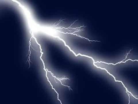 Bạc Liêu: Hai mẹ con bị sét đánh tử vong