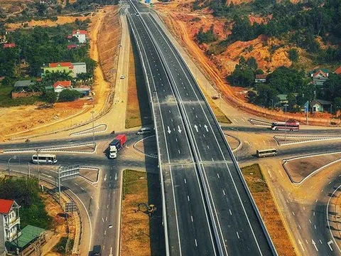 Vinaconex tăng trần, nhiều cổ phiếu nhóm đầu tư công lội ngược dòng tăng mạnh trong phiên giao dịch đầu tiên sau nghỉ lễ