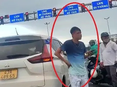 Đà Nẵng: Công an truy bắt nhóm côn đồ đánh người giữa phố