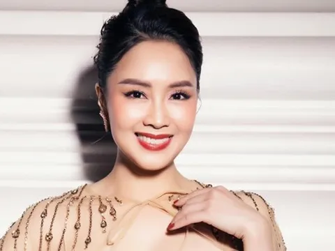 Hồng Diễm khi không đóng phim: Nhan sắc thăng hạng, viên mãn bên chồng đại gia