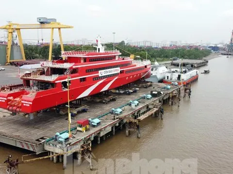 Hải Phòng: Hạ thủy siêu tàu cao tốc sức chứa hơn 1.000 người
