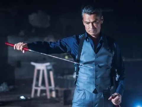 Tài tử nổi tiếng Nhật Bản treo cổ, qua đời tại nhà riêng