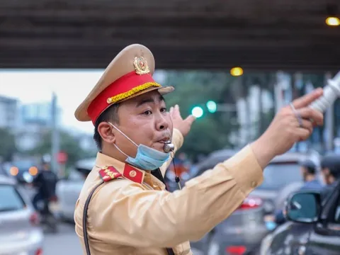 Công an Hà Nội phân luồng giao thông dịp SEA Games 31