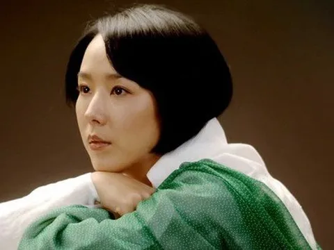 Nữ diễn viên đình đám xuất huyết não nghiêm trọng, qua đời sau 2 ngày nhập viện