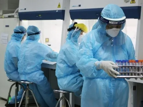 Bà Rịa-Vũng Tàu mượn 28.000 kit test, 3 máy xét nghiệm PCR của Việt Á